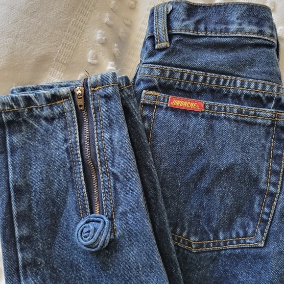 Jordache Denim - Vintage Jordache Dark Wash High Rise Denim Jeans With Zipper Ankle Size 24